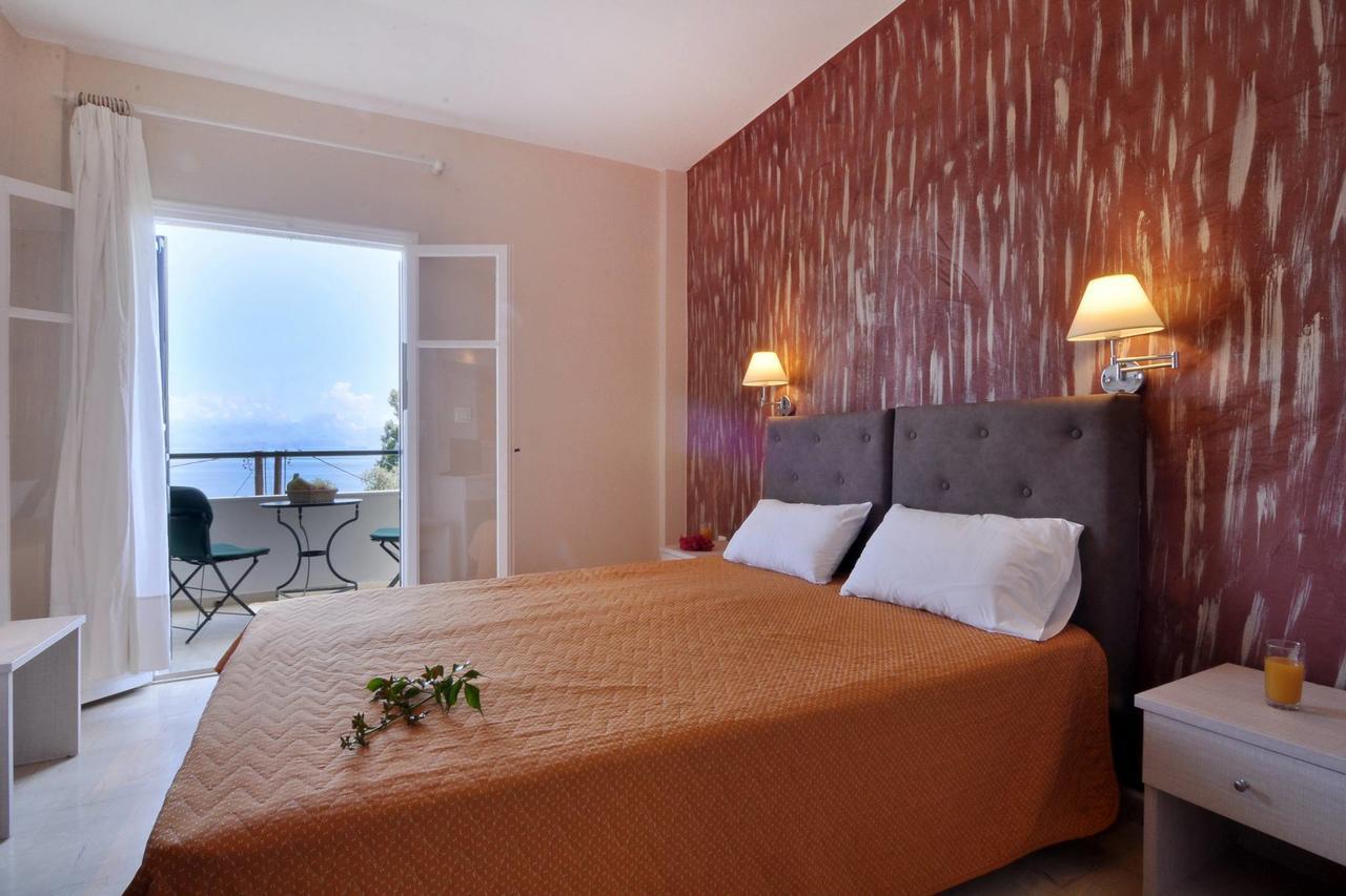 Veroniki & Apartament Moraitika